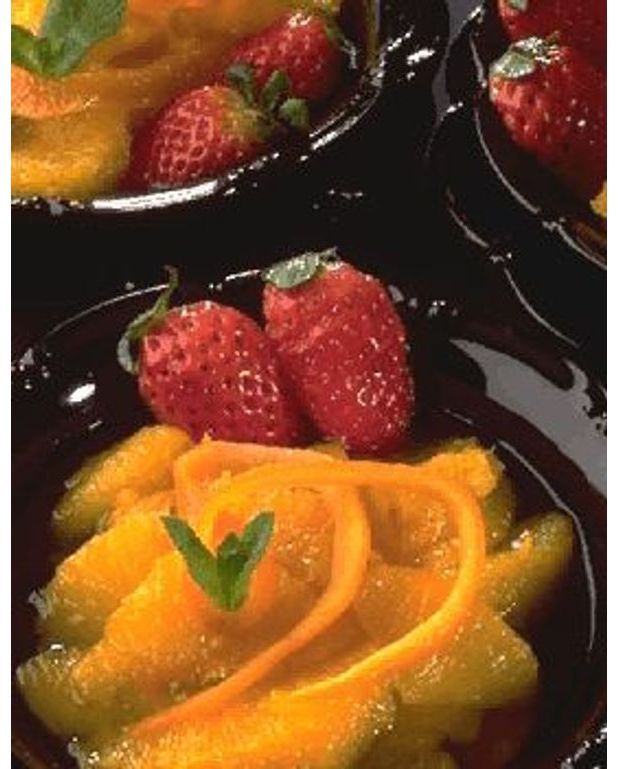 Compote d'oranges pour 4 personnes Recettes Elle à Table