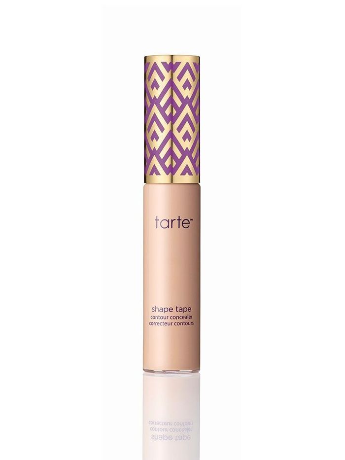 Anticernes Shape tape contour concealer, Tarte Cosmetics, 24 € A nous