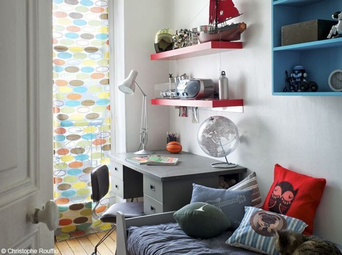 Chambres de garçon : 40 super idées déco elle décoration Décoration salon gris et rouge