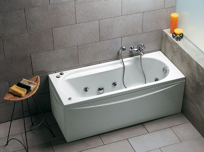La baignoire se fait toute petite elle décoration Sabot Baignoires décor