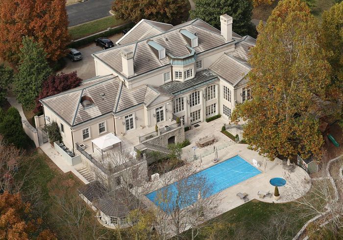 Découvrez les villas des stars, entre luxe et démesure ...