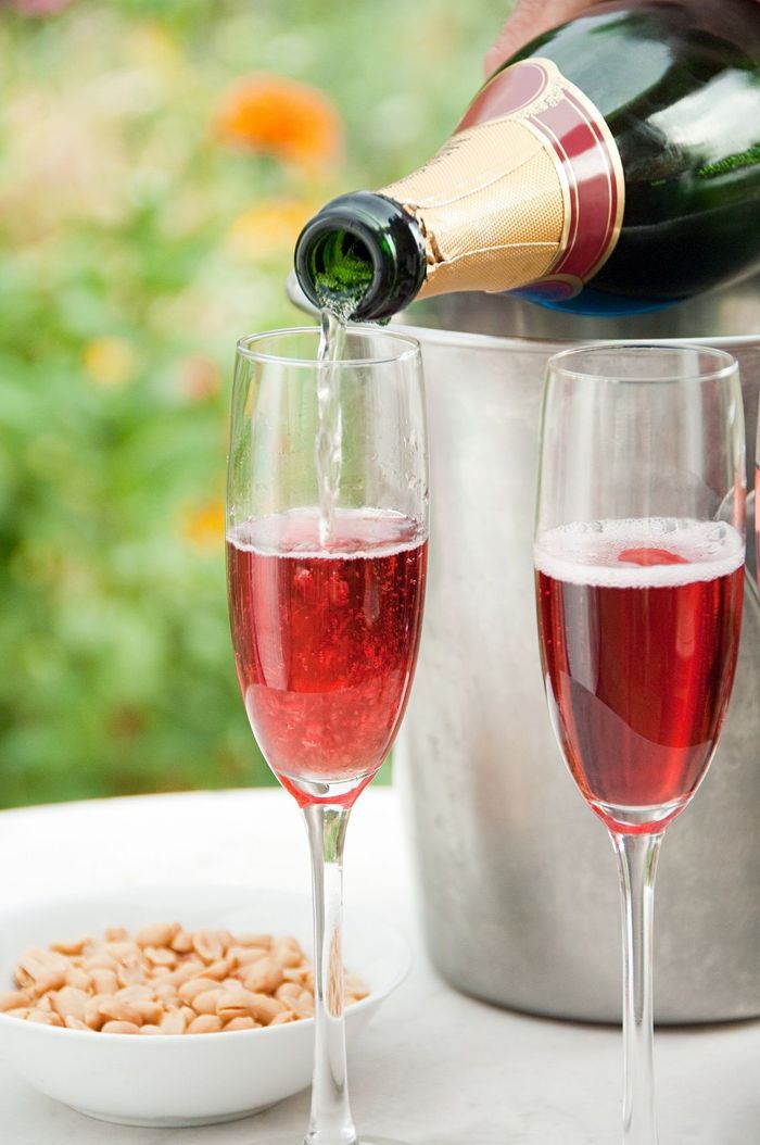 champagne kir